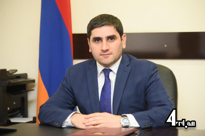 Փոխնախարարը հերքում է իր առնչությունը ԱՕԿՍ-ն օֆշորային ընկերության վաճառելու քրեական գործին