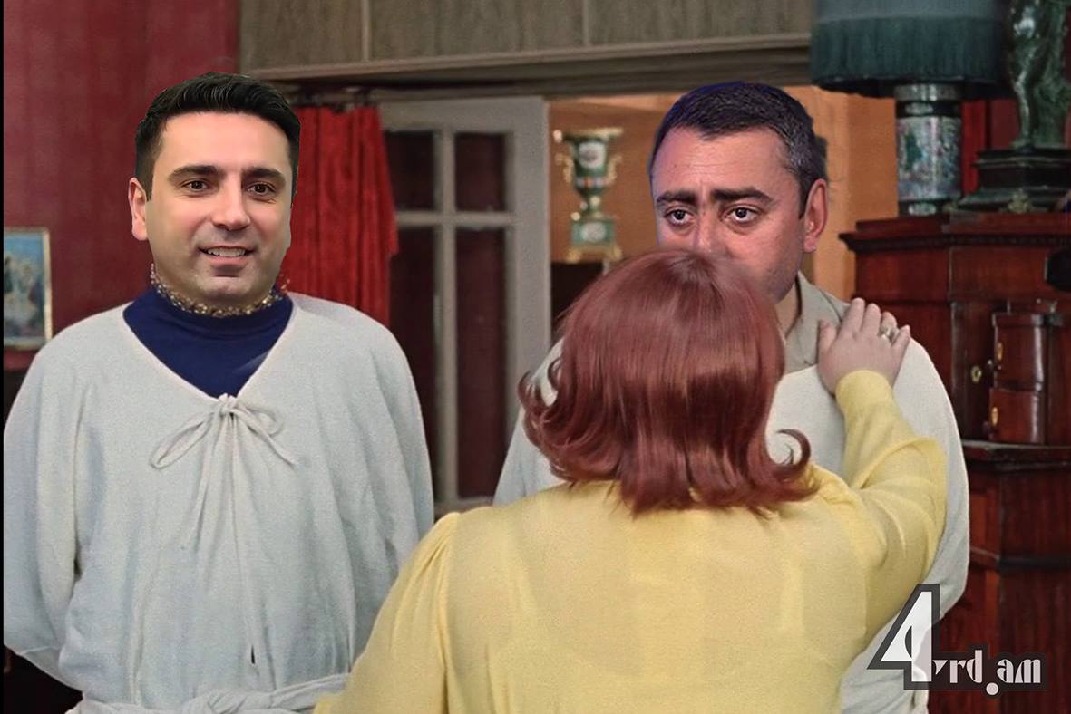 Երկուսդ էլ ճիշտ եք
